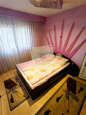 Apartament 4 camere 79mp | 2 balcoane | 2 bai | pivnita | zona Turnisor - imagine 4