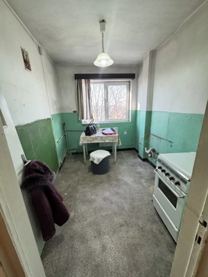 Apartament 2 camere, cf 1 semidec, etaj 4/4, Democratiei - imagine 10