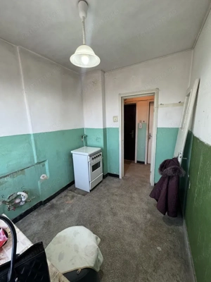 Apartament 2 camere, cf 1 semidec, etaj 4/4, Democratiei - imagine 11