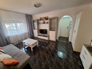 300 euro!!! Ap.cu 2 camere cu centrala proprie Zona Bucovina