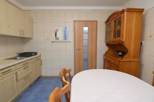 2 camere decomandat si renovat zona VITAN