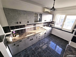 Pret Atractiv | Apartament cu 3 camere pe Careiului | View spectaculos - imagine 2