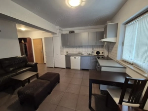 Apartament 3 camere Central - zona Sfânta Vineri, etaj 2, terasă