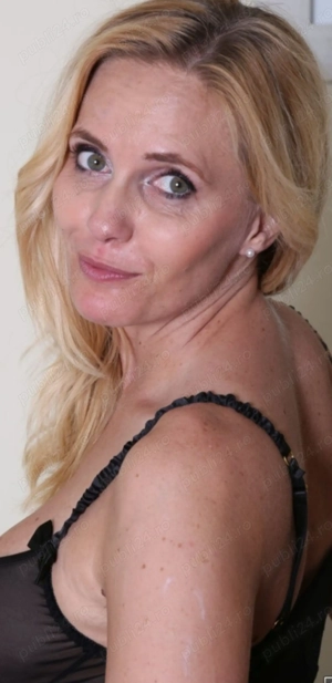 Doamna matura 43 de ani