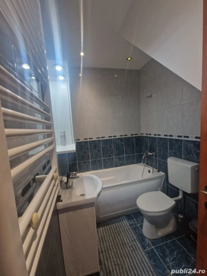 Apartament doua camere cu scara interioara, zona centrala. - imagine 3