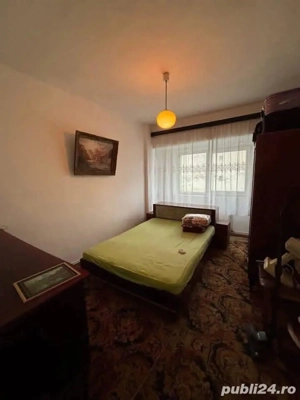 De vanzare 4 camere, zona ultracentrala, etaj intermediar, 68.900 euro