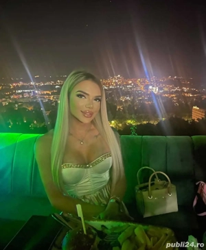 Transexuala Siliconată in Oradea Reală 100%