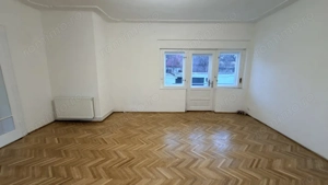 Casa 4 camere 130mp+400mp teren zona Spitalul Judetean - imagine 8