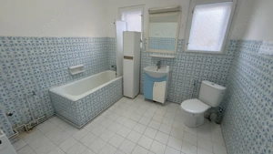 Casa 4 camere 130mp+400mp teren zona Spitalul Judetean - imagine 9