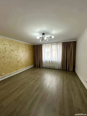 De vanzare garsoniera cf1, complet renovată, etaj intermediar, 33.500 euro