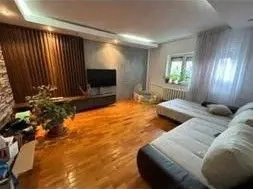 Vanzare Apartament 3 camere 2 Minute Mall Vitan Hol in H