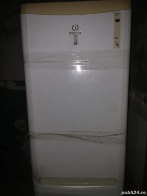 Combina frigorita Indesit