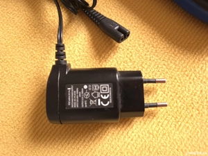 Aparat de tuns   trimmer corp  alimentator Remington BHT-1000 - defect - imagine 3