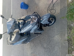 Vand scuter electric 