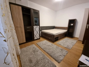 Garsoniera decomandata, mobilată și utilată, loc parcare, exact langa Metrou Leonida la 1 minut