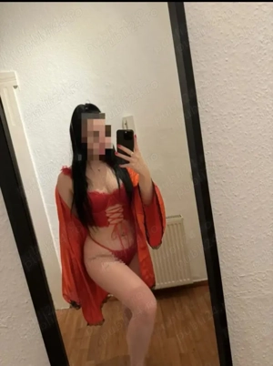 New new sexy Alexa pentru prima oară la voi popici