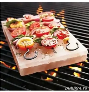 Blat pentru gatit din sare de Himalaya 20x20x3.5 cm in cutie de carton