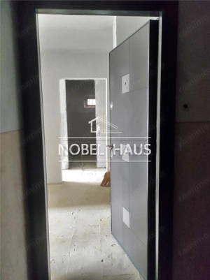 Apartament 2 camere, decomandat, etajul 4, Ultracentral - imagine 3