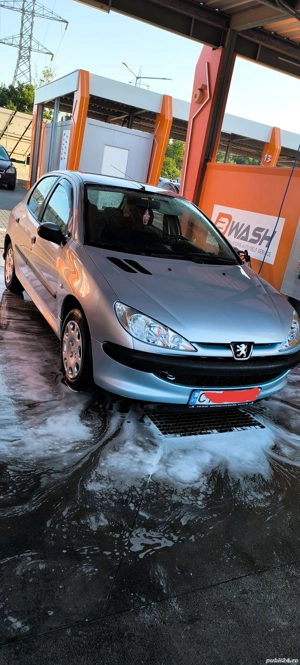 Peugeot 206 benzină foarte întreținut