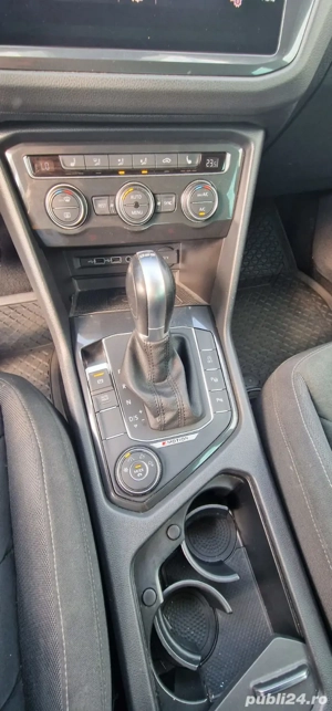 Volkswagen Tiguan 2.0 TDI 190 CP, Automat, 4x4, R-Line, carlig, jante aluminiu - imagine 4