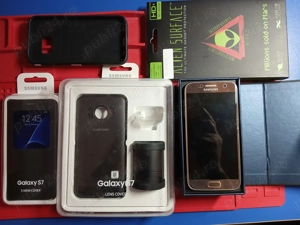 Samsung Galaxy S7 Gold + Obiective foto Samsung + Husa de protectie Book S-View Samsung, etc.