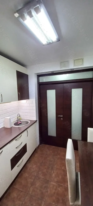  Particular, vând un apart. de 3 camere cu centrală de apartament,Camil Ressu-Fizicienilor