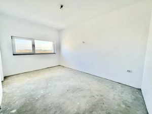 Duplex cu 5 camere si 2 bai - Mosnita  - zona Kaufland - imagine 8