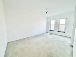 Duplex cu 5 camere si 2 bai - Mosnita  - zona Kaufland - imagine 9