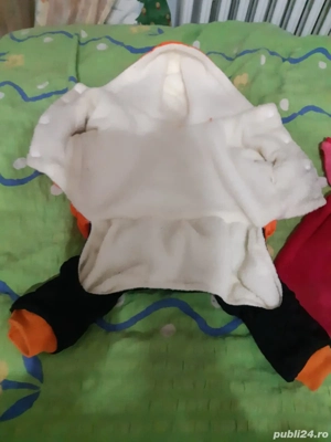 Hainute de catel mic si casuta pisi  - imagine 3