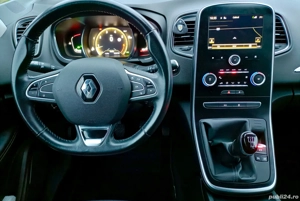 Renault Grand Scenic 2017,istoric service,dotari full,Family Pack - imagine 9