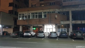 Inchiriez spatiu comercial 40 mp,central,str.G-ral Magheru,langa BCR,Ramnicu Valcea,500 euro.