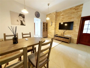 MEDICINA - 3 CAM - SPATIOS - GARAJ IN CF - BOXA - CENTRALA PROPRIE AC - ZONA SUPERBA - imagine 3