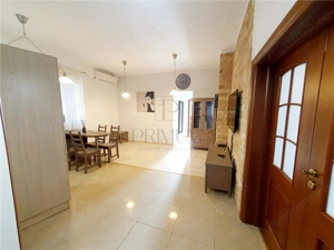 MEDICINA - 3 CAM - SPATIOS - GARAJ IN CF - BOXA - CENTRALA PROPRIE AC - ZONA SUPERBA - imagine 5