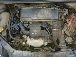 Dezmembrez Ford Fiesta 1.4 tdci 2006 - imagine 5
