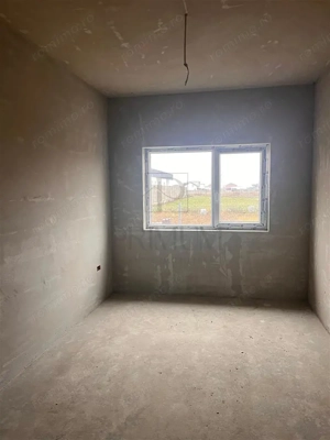 Casa individuala - teren generos - toate utilitatile - living mare - imagine 10