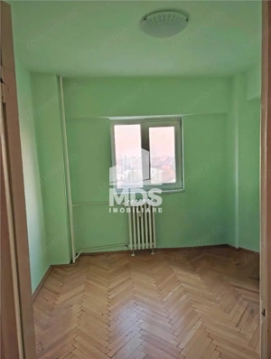 Decomandat 2 bai, 2 balcoane, etaj intermediar - imagine 4