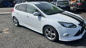 Vând Ford Focus pachet ST 2013 1.6 - imagine 2