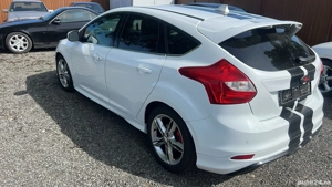 Vând Ford Focus pachet ST 2013 1.6 - imagine 5