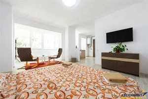 Apartament la casa, curte si acces propriu, loc parcare, Parcul Central, Brasov - imagine 2