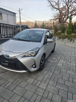 Toyota yaris 1.5 hibrida 2018