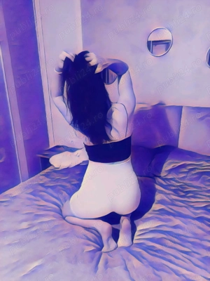 Bună sunt alis și ofer doar show la web 