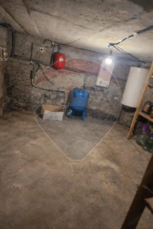 Casă / Vilă cu 5 camere de vânzare, Sarasau - imagine 18