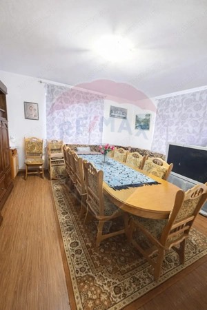 Casă / Vilă cu 5 camere de vânzare, Sarasau - imagine 9