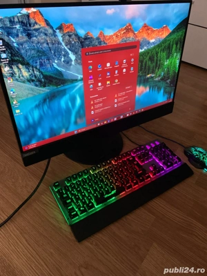 Lenovo ThinkCentre Display tableta cu tach 23,8 led,Gen 9,intel core i5,Windows 11,8gb ram ddr4,500g