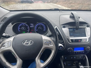 Vând auto Hyundai ix35 - imagine 7