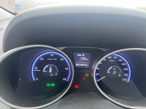 Vând auto Hyundai ix35 - imagine 8