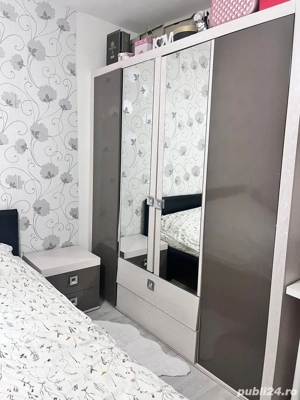 Mobila dormitor in stare ca noua