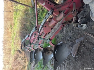 Utilaje plug kverneland grapa freza pompa erbicidat semanatoare