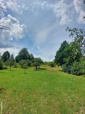 Teren întăbulat de vânzare in satul BREB MM