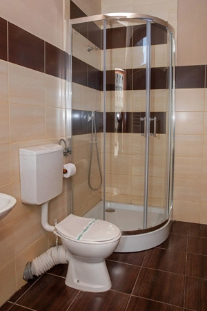 Pensiune, teren 4.460 mp, Hidișelul de Jos, Bihor. 685.000 Euro (neg). - imagine 28